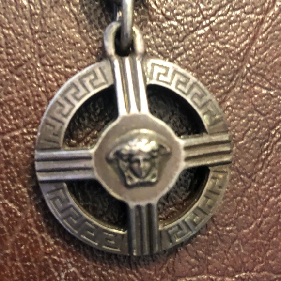 🔥Versace Medusa necklace with greek keys original - Picture 4 of 6